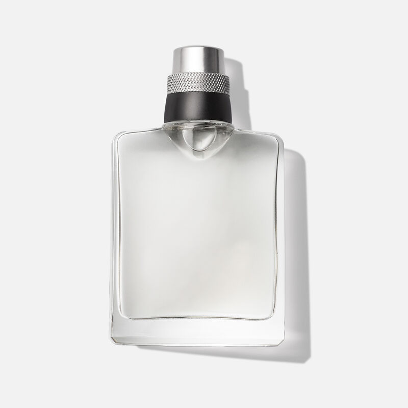 585009-UNL-GB-002-LB-05-18-Fragrance-HighIntensity-Hi-Res.jpg