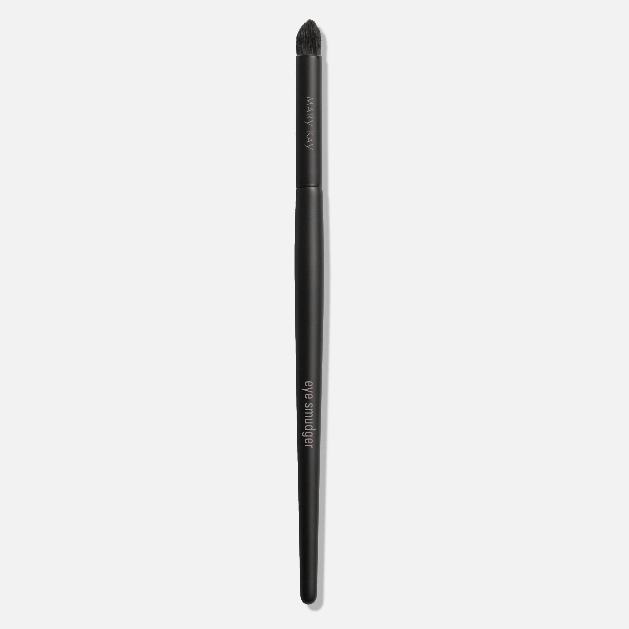 560109-UNL-GB-MKEssential-BrushSet-EyeSmudgerBrush-DM_9667-Hi-Res.jpg
